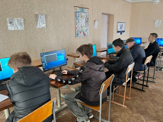 В ГБПОУ "ДТСОТ" прошли мастер-классы для учеников 9 и 11 классов В ГБПОУ "ДТСОТ" прошли мастер-классы для учеников 9 и 11 классов 1